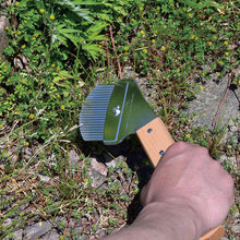 Load image into Gallery viewer, Nisaku Stainless Steel Weed Cutter Pro, 3.25 Inch-Blade
